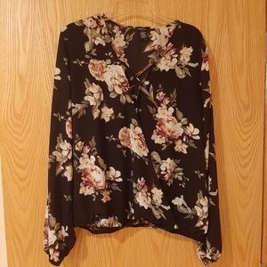 Rue 21 Long sleeve Sheer Blouse Size XL